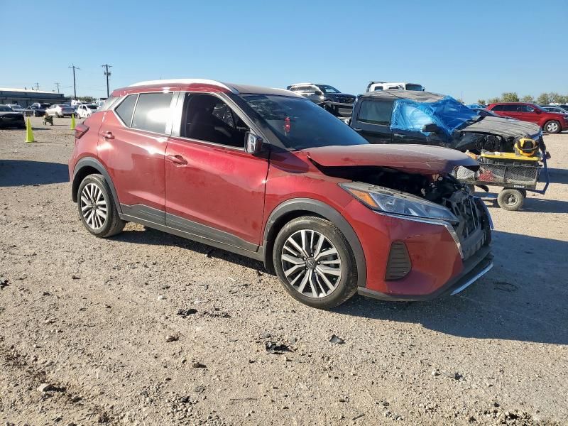 2024 Nissan Kicks sv