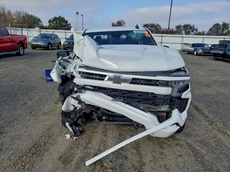 2024 Chev Silverado K1500 RST
