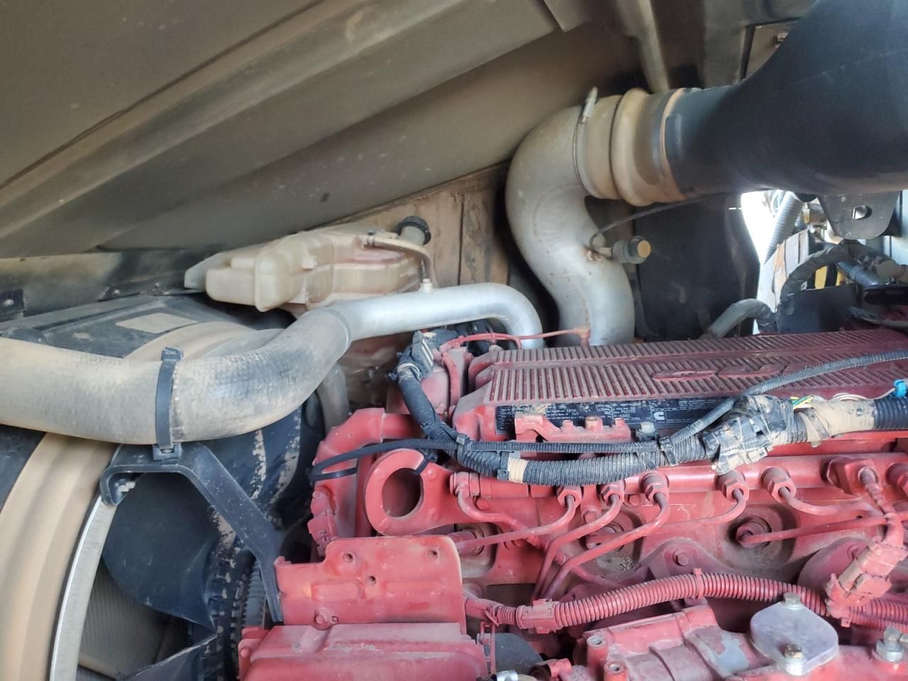 2020 International HX620 Dump Truck