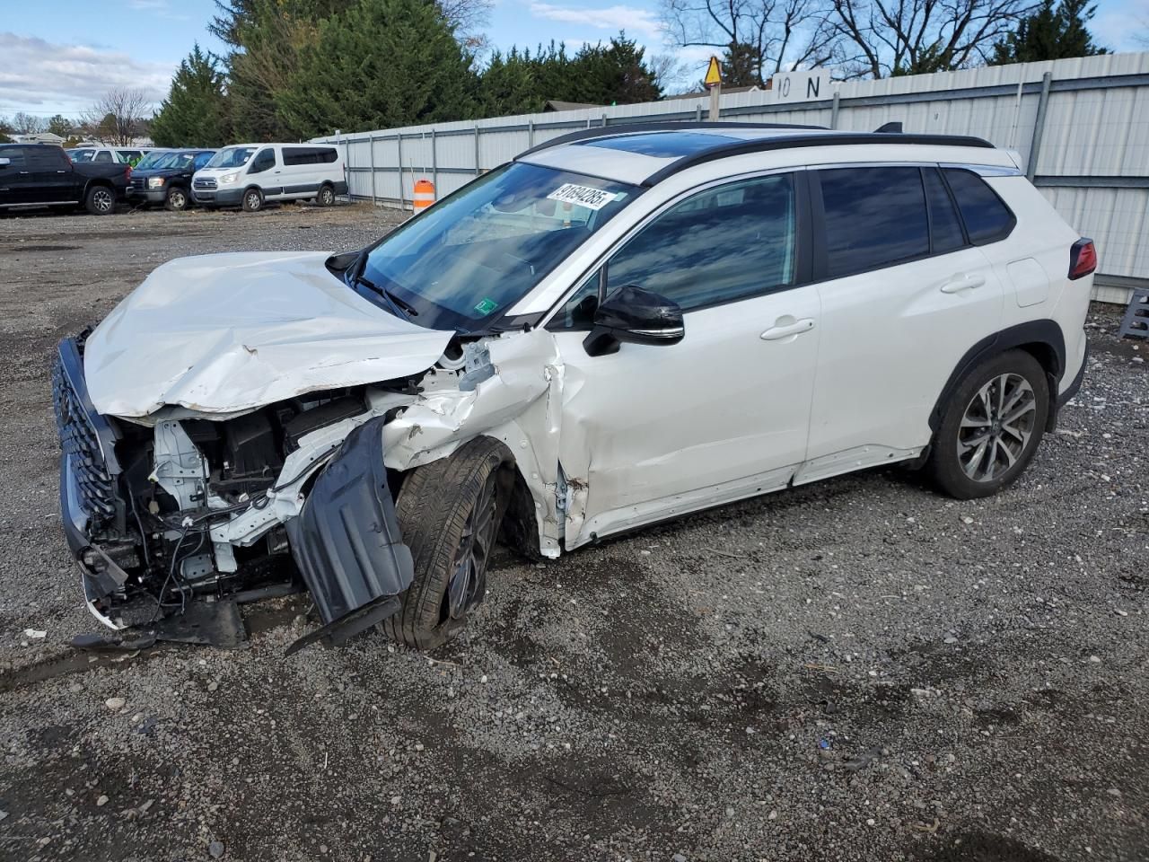 2025 Toyota Corolla Cross xle