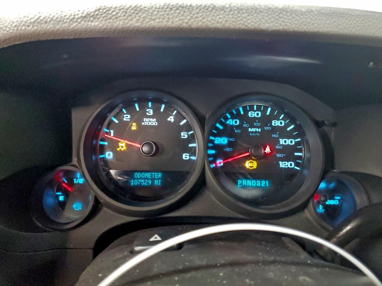 2013 Chev 1500 4X2 / Pickup