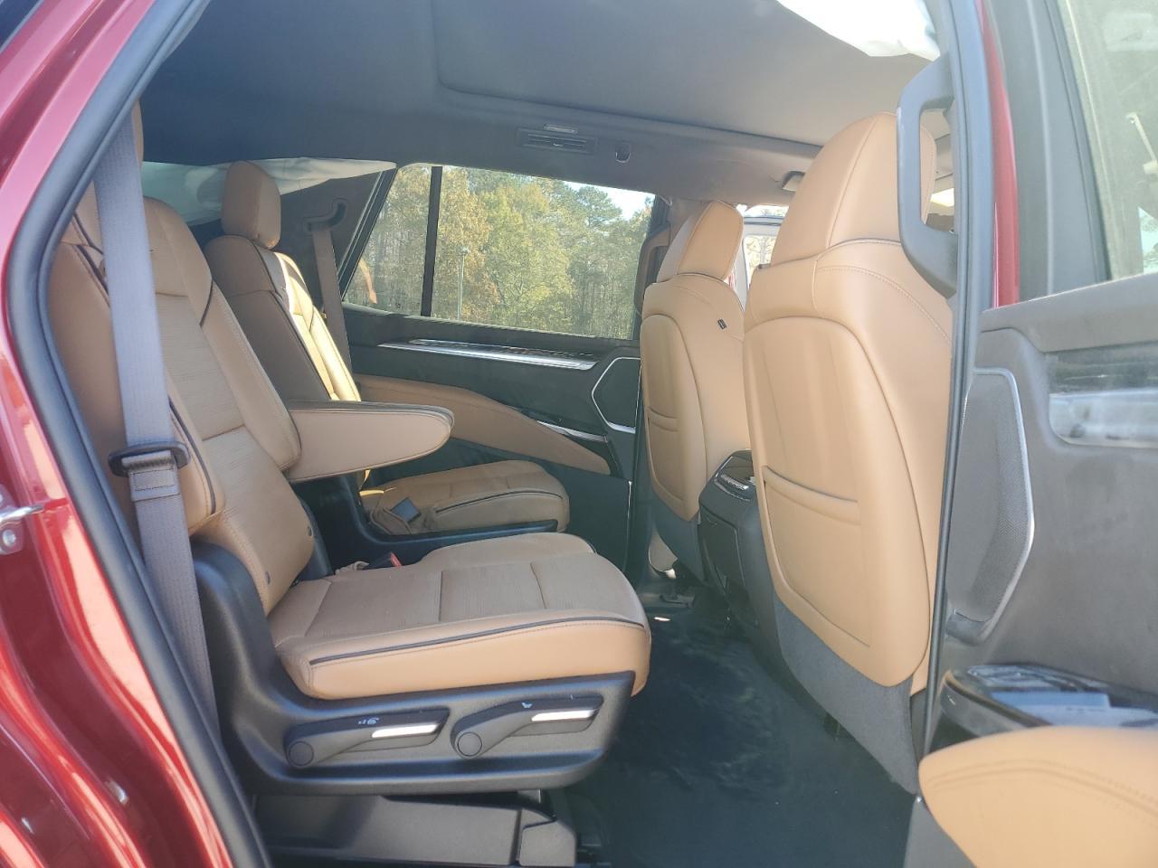 2025 Cadillac Escalade Premium Luxury