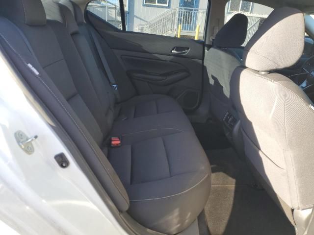 2020 Nissan Altima sv