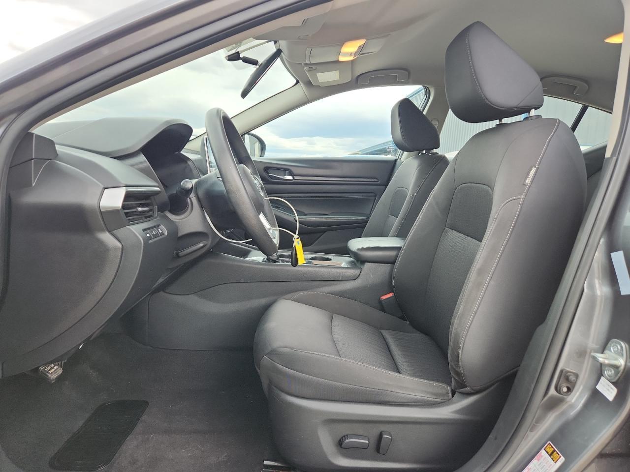 2020 Nissan Altima s