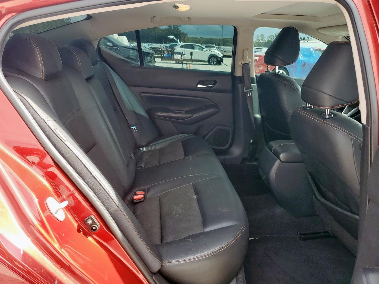 2020 Nissan Altima sr
