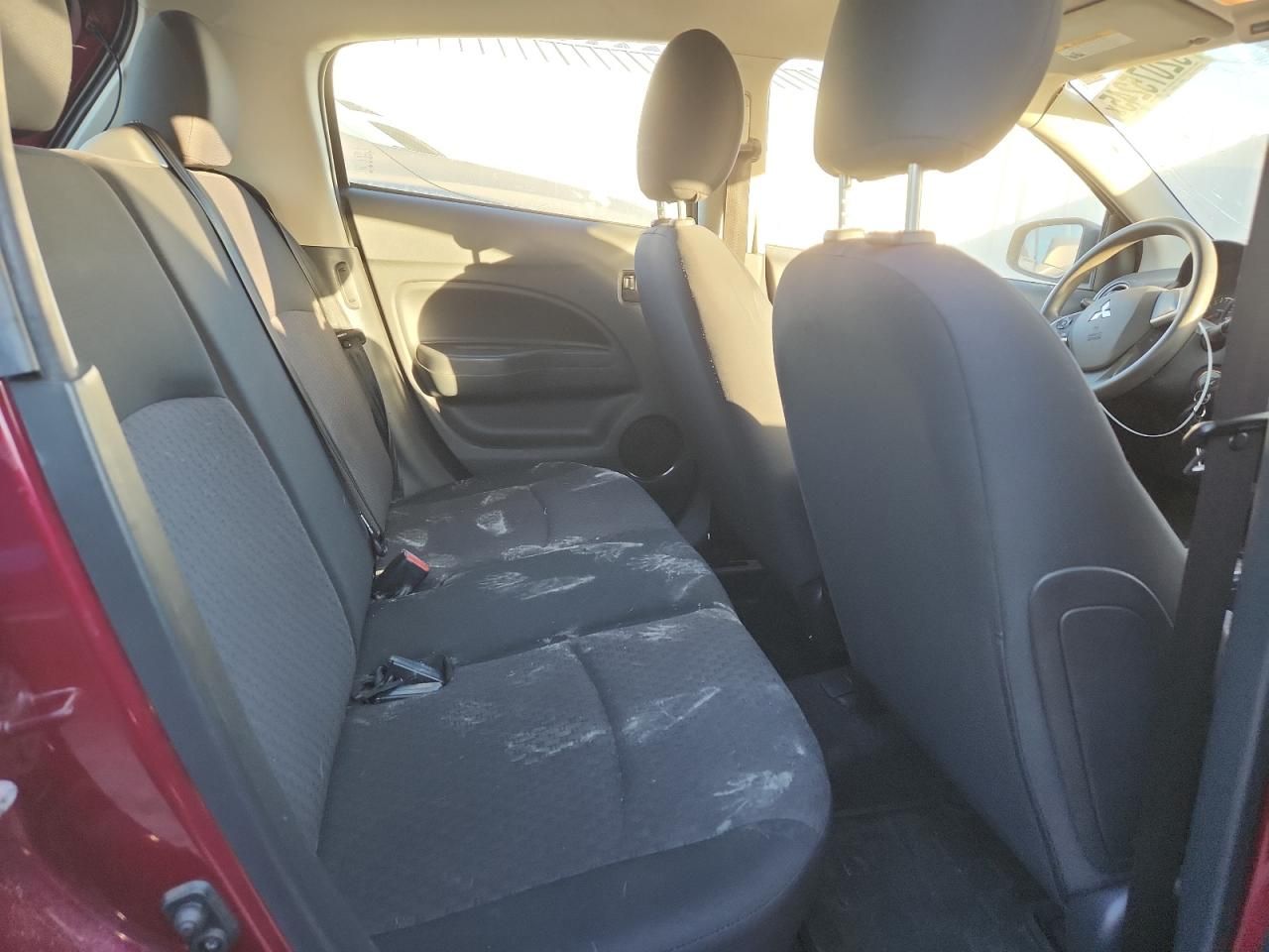 2018 Mitsubishi Mirage es