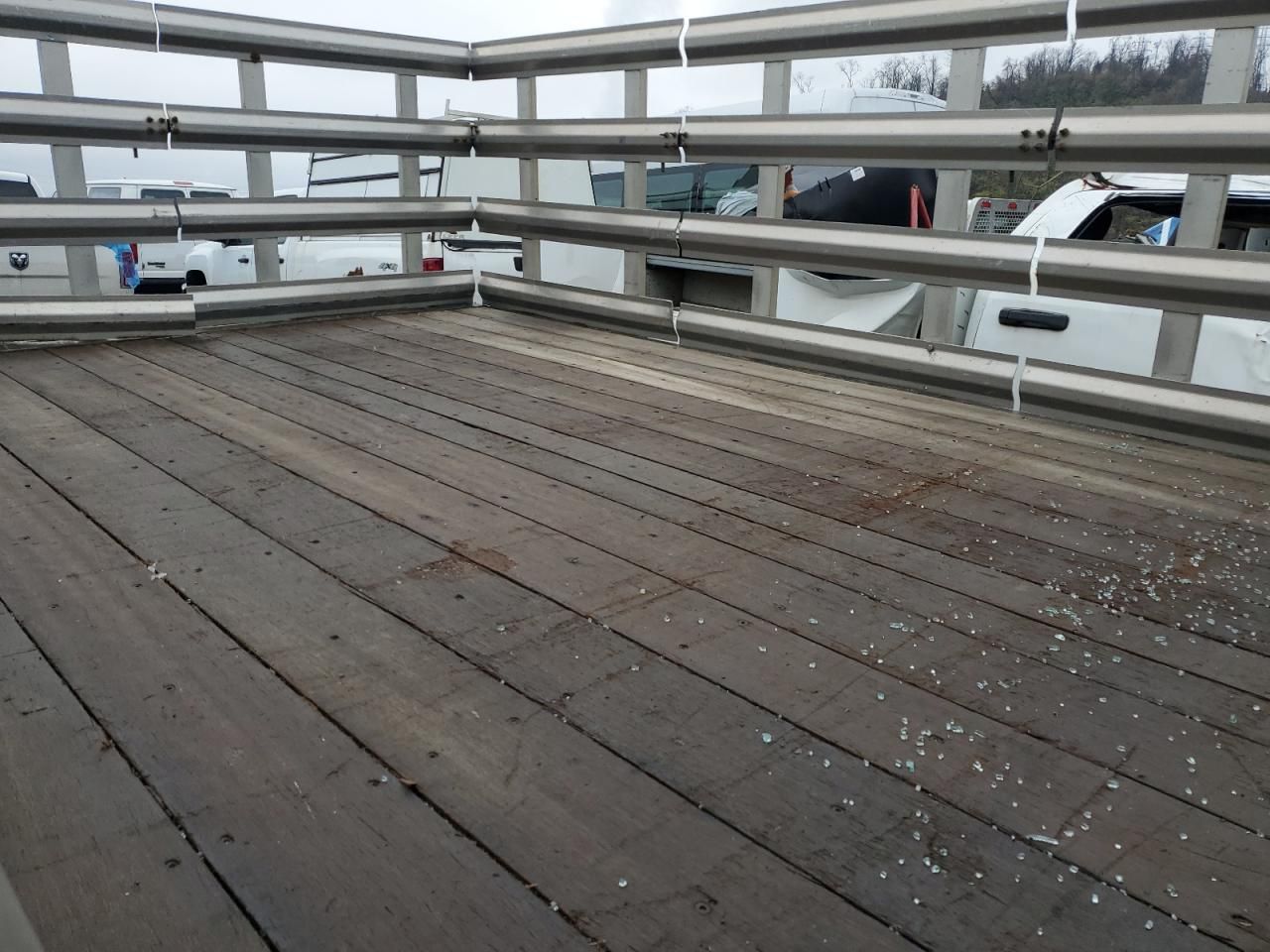 2019 Ford F550 Super Duty Flatbed Truck