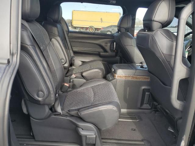 2025 Toyota Sienna Limited