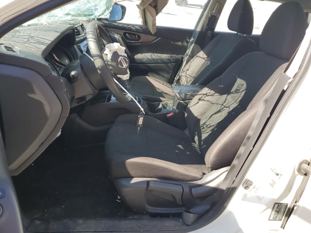 2020 Nissan Rogue Sport s