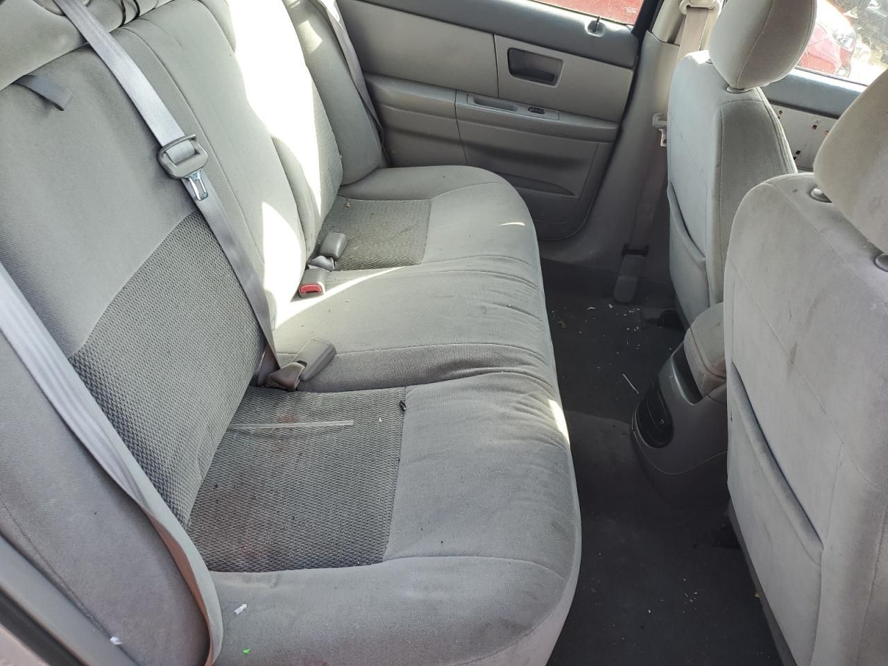 2003 Ford Taurus ses