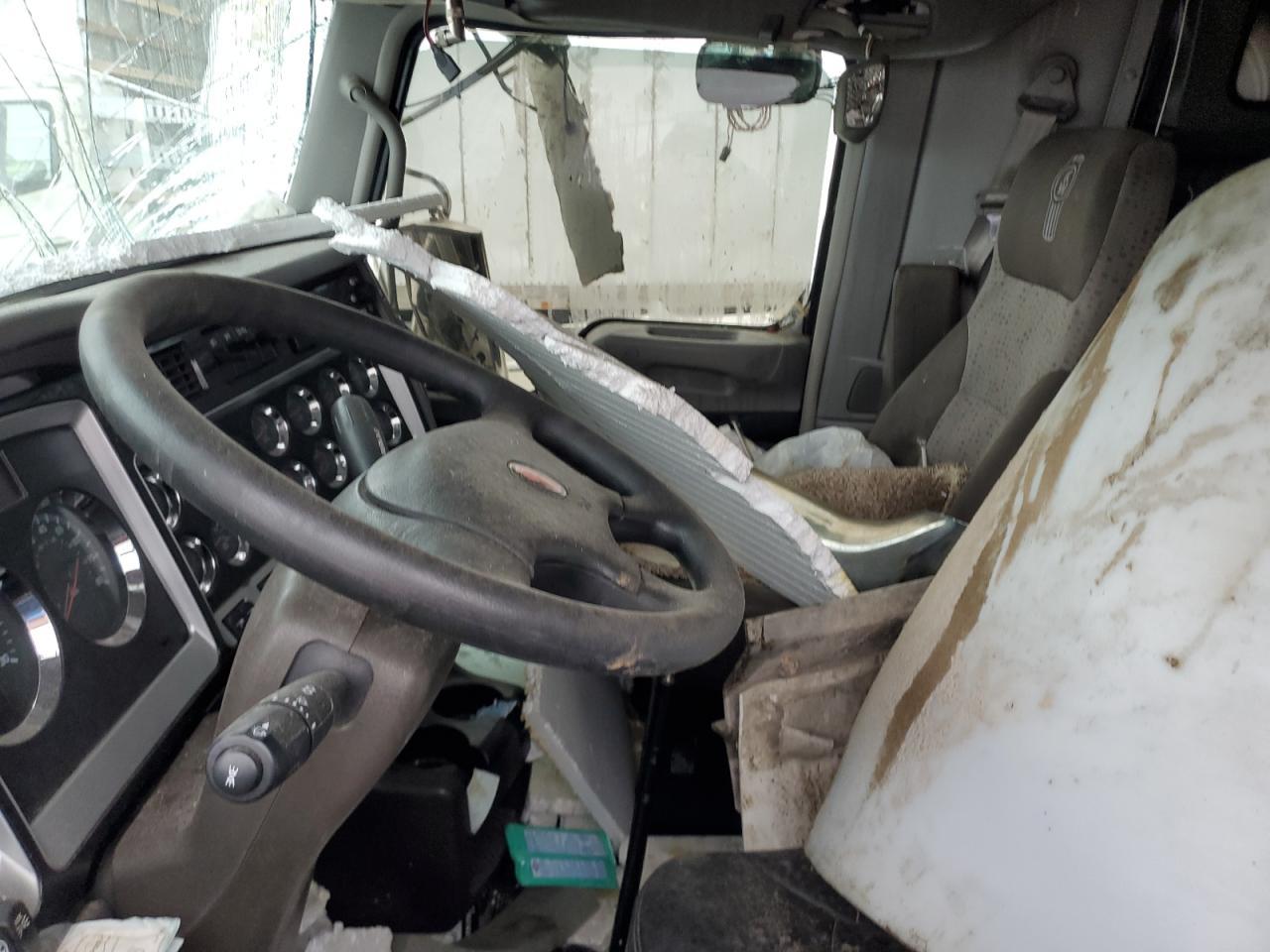 2023 Kenworth W900 Semi Truck