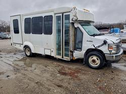Camiones salvage sin ofertas aún a la venta en subasta: 2016 Ford E450 Shuttle Bus