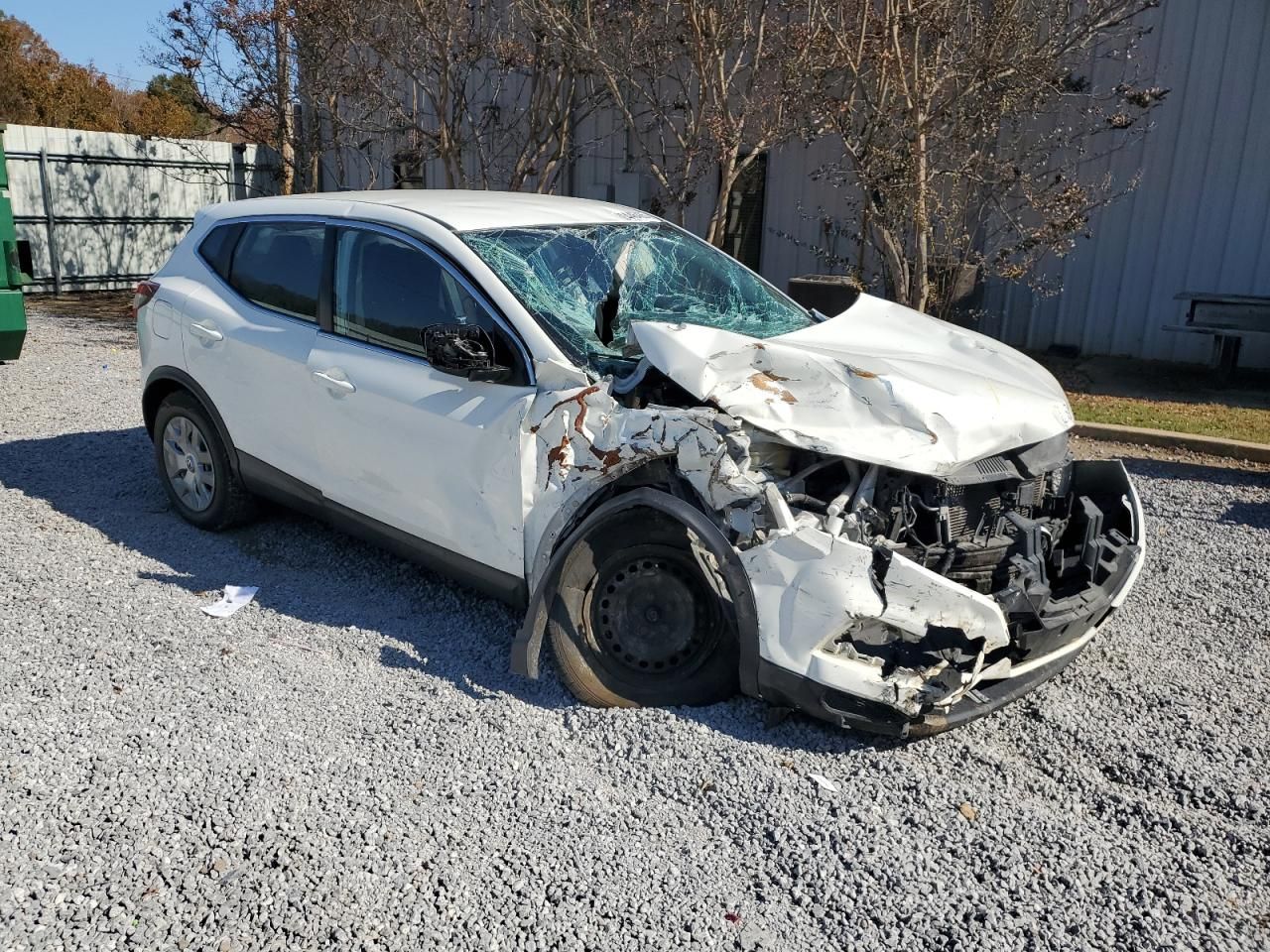 2020 Nissan Rogue Sport s