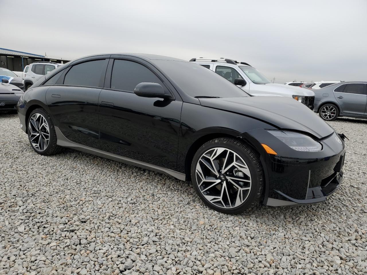 2025 Hyundai Ioniq 6 sel