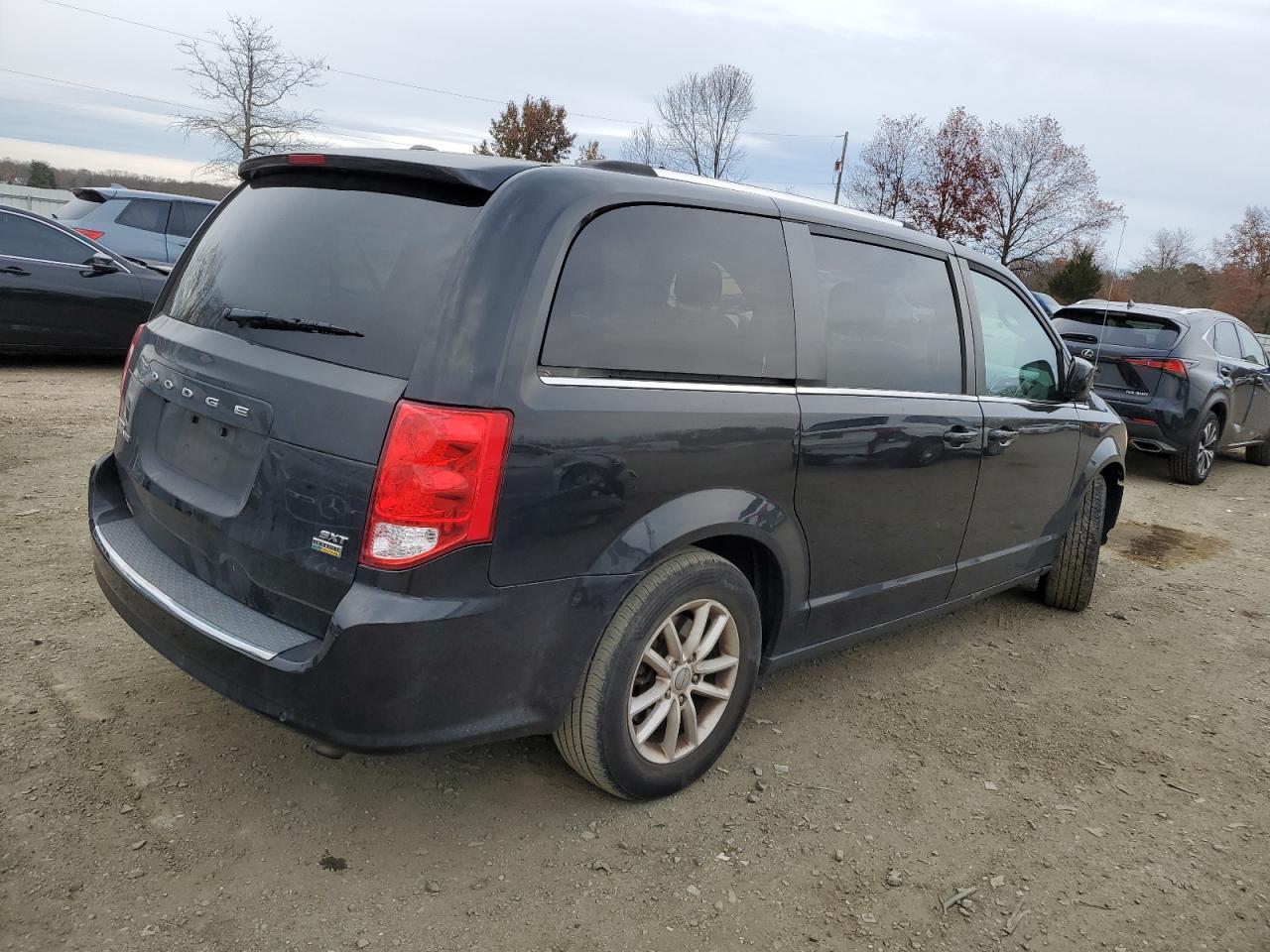 2019 Dodge Grand Caravan sxt