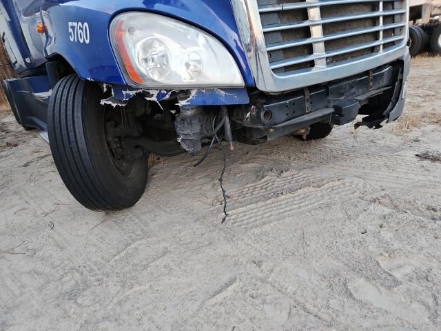 2017 Freightliner Cascadia 125 Semi Truck