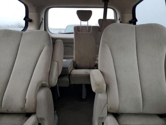 2010 KIA Sedona LX