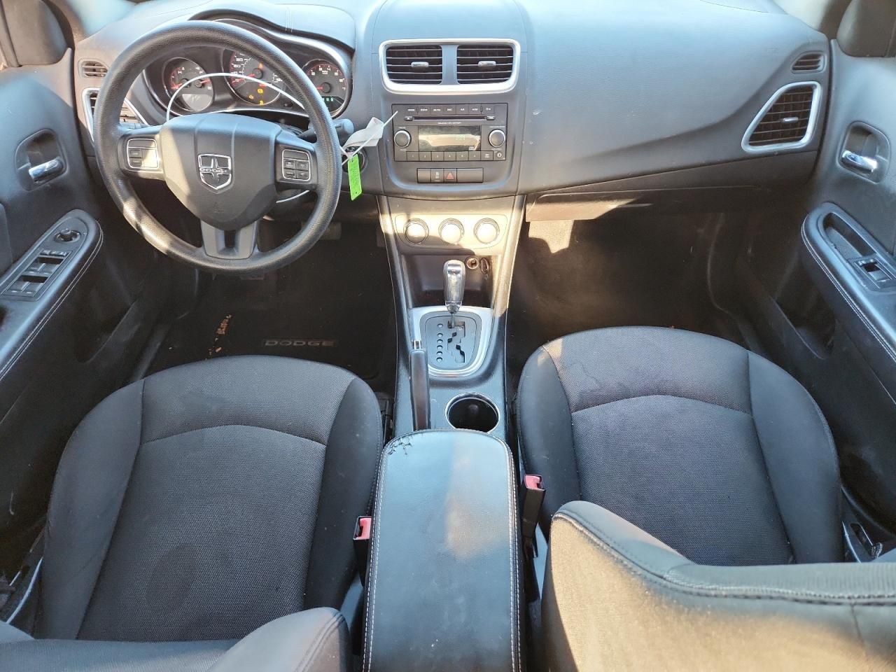 2013 Dodge Avenger se