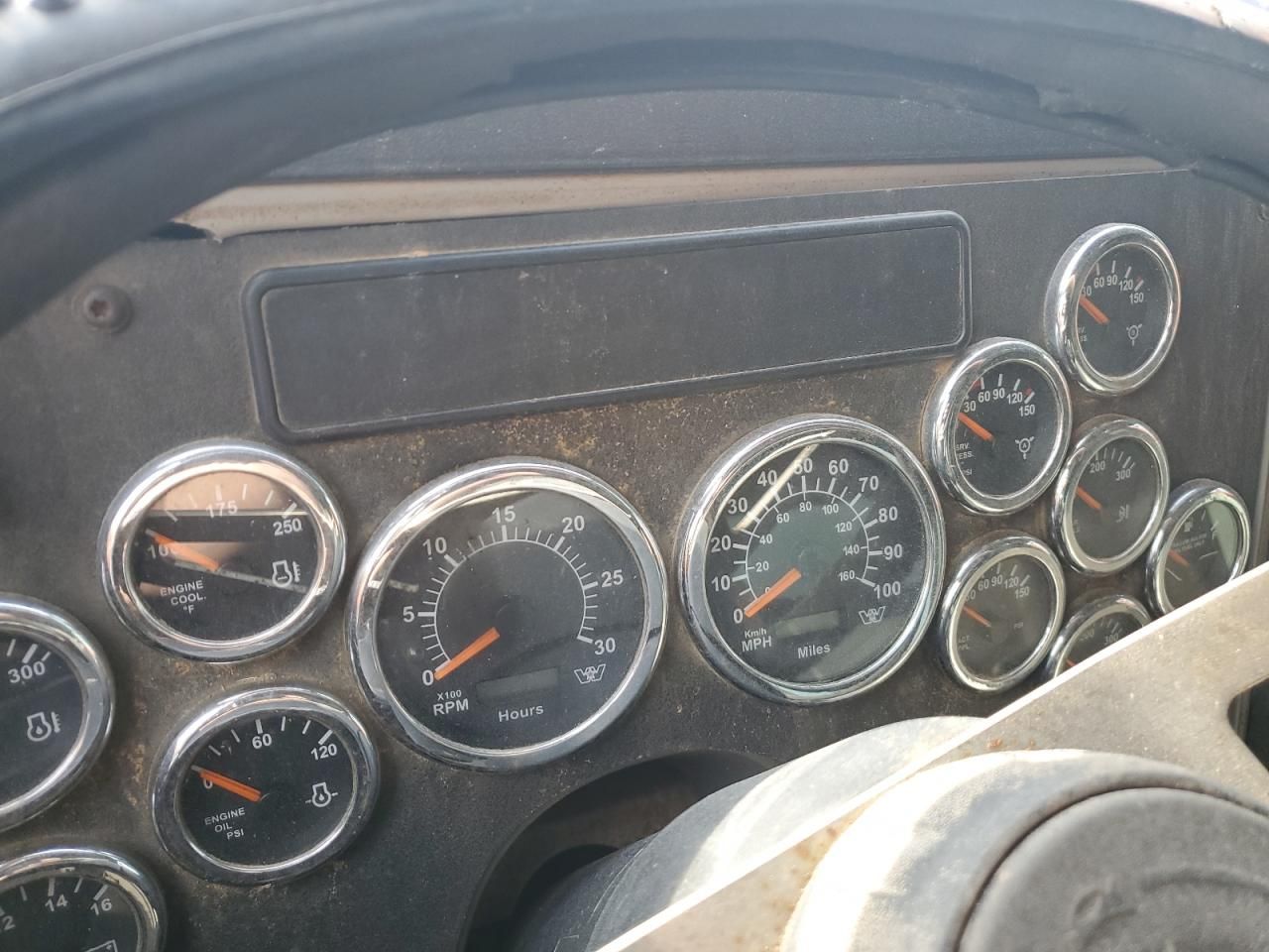 2016 Western Star 2016 Western Star 4700 Dump Truck