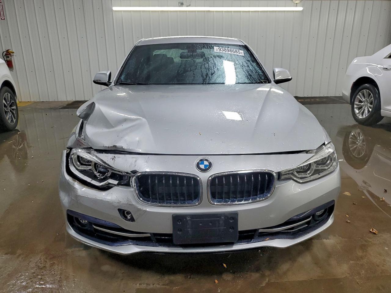 2018 BMW 330 xi