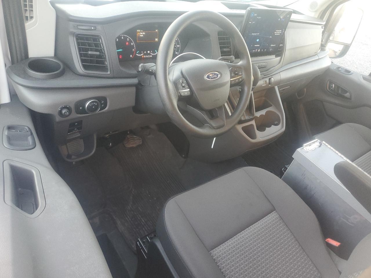 2024 Ford Transit T-250