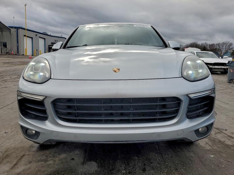 2016 Porsche Cayenne se Hybrid