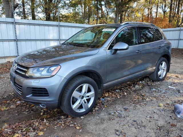2014 Volkswagen Touareg V6