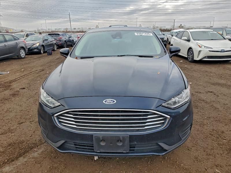 2020 Ford Fusion se