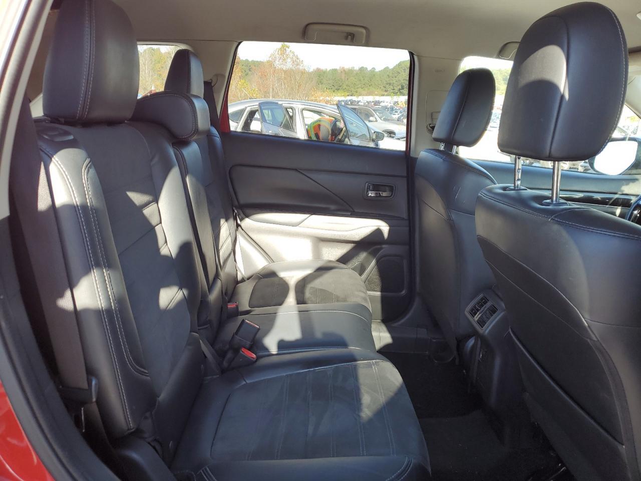 2019 Mitsubishi Outlander se
