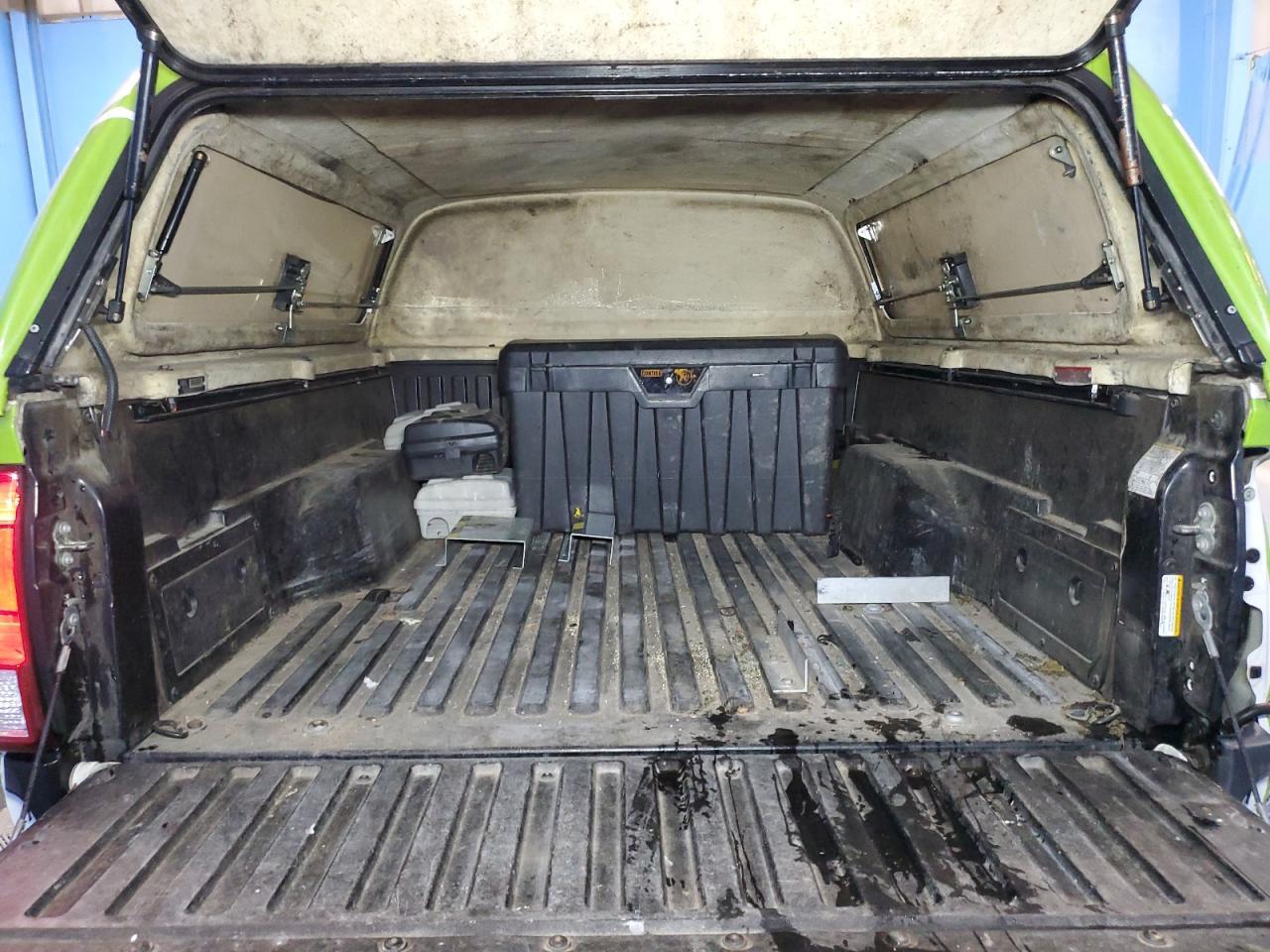 2017 Toyota Tacoma SR