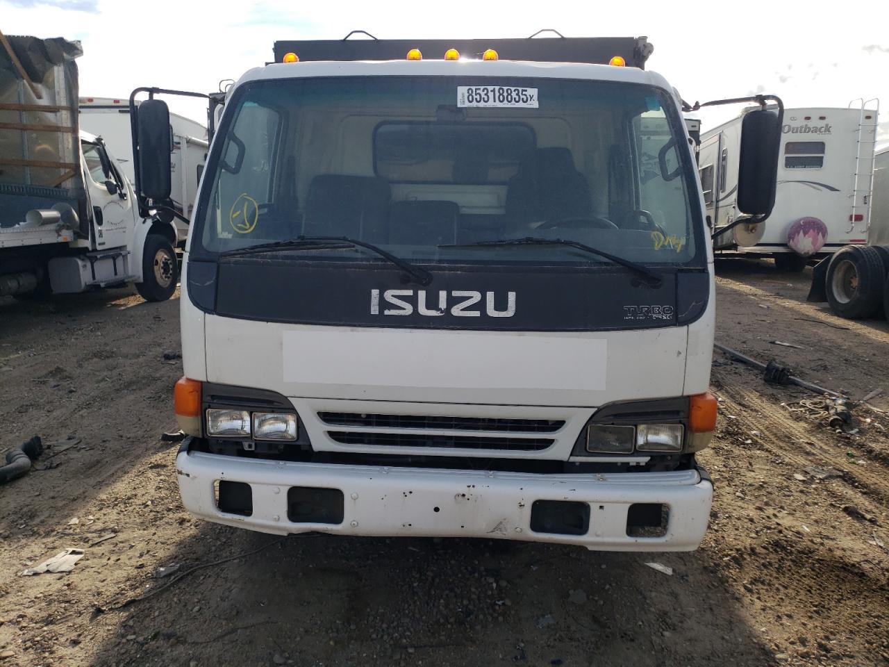 2005 Isuzu NPR