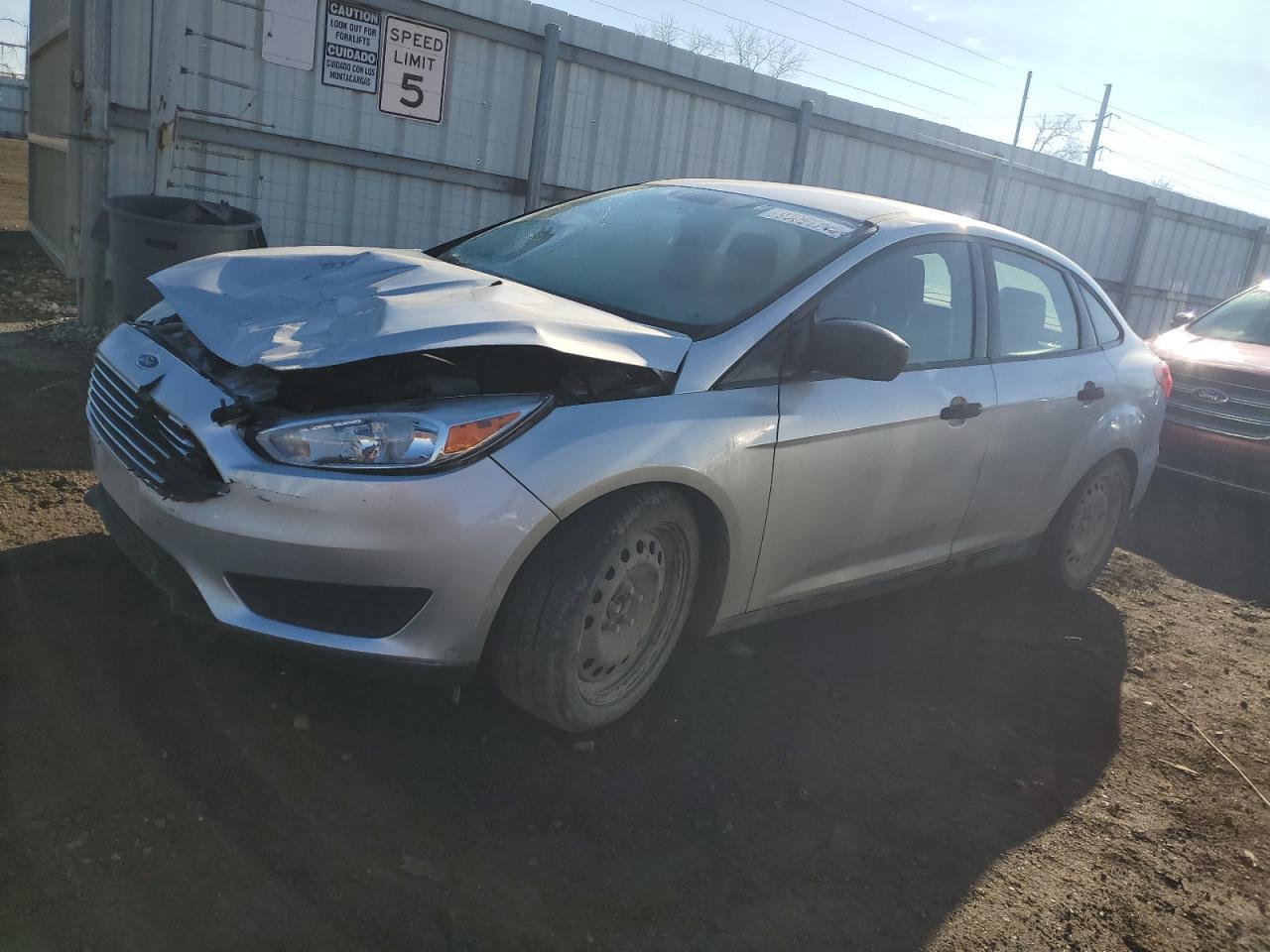 2016 Ford Focus s