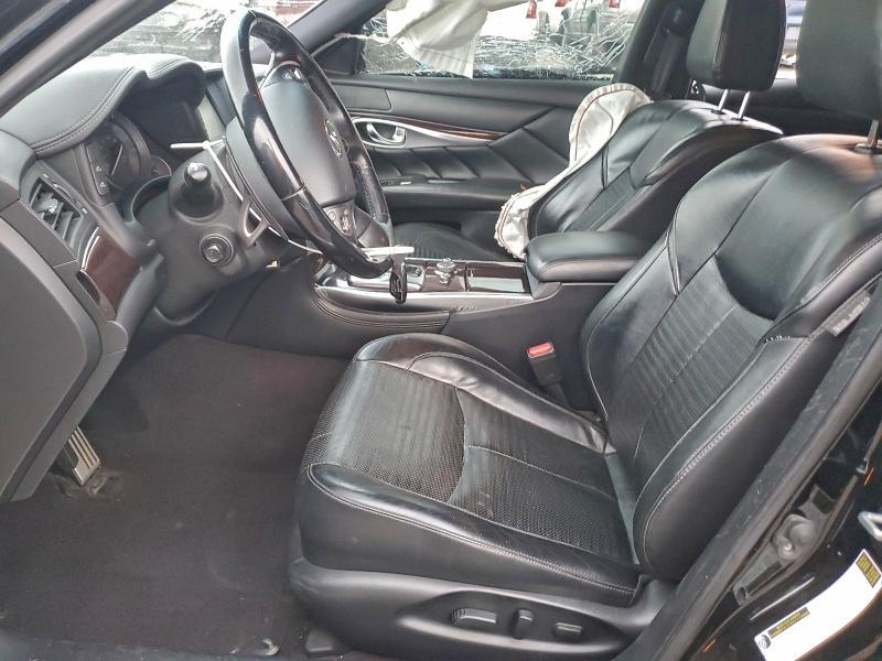 2017 Infiniti Q70 3.7