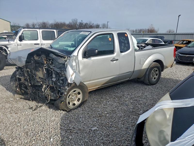 2014 Nissan Frontier s