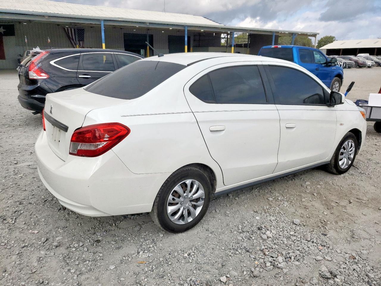 2020 Mitsubishi Mirage G4 es