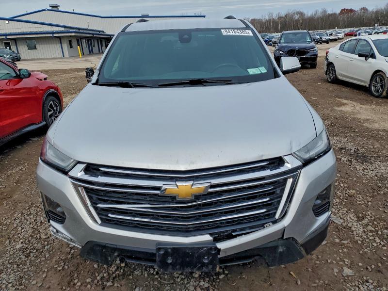 2022 Chevrolet Traverse lt