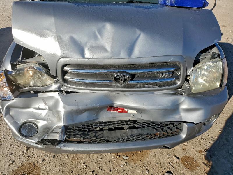 2004 Toyota Sequoia Limited