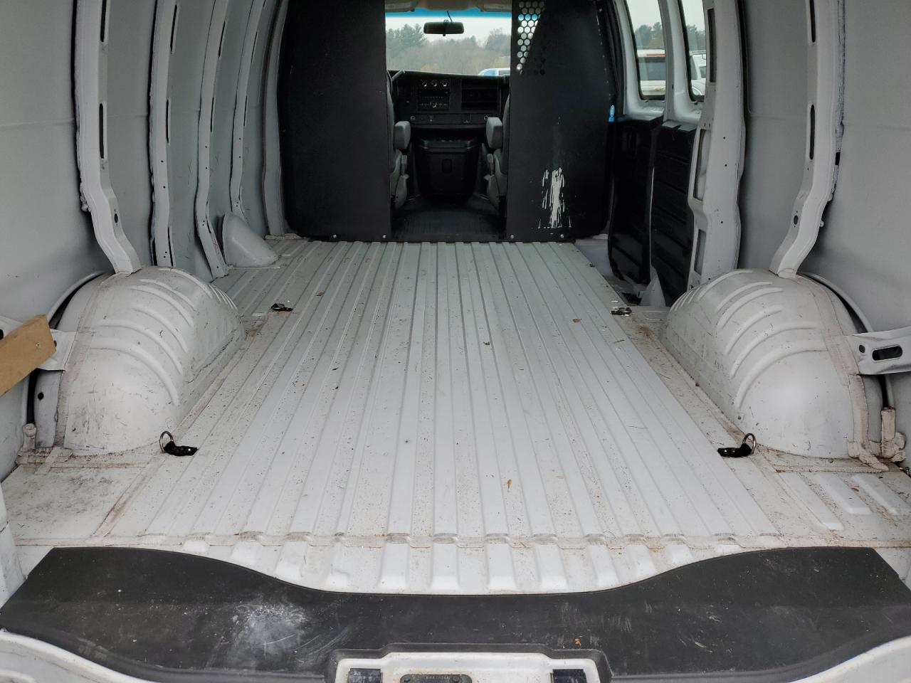 2023 Chevrolet Express G2 Delivery Van