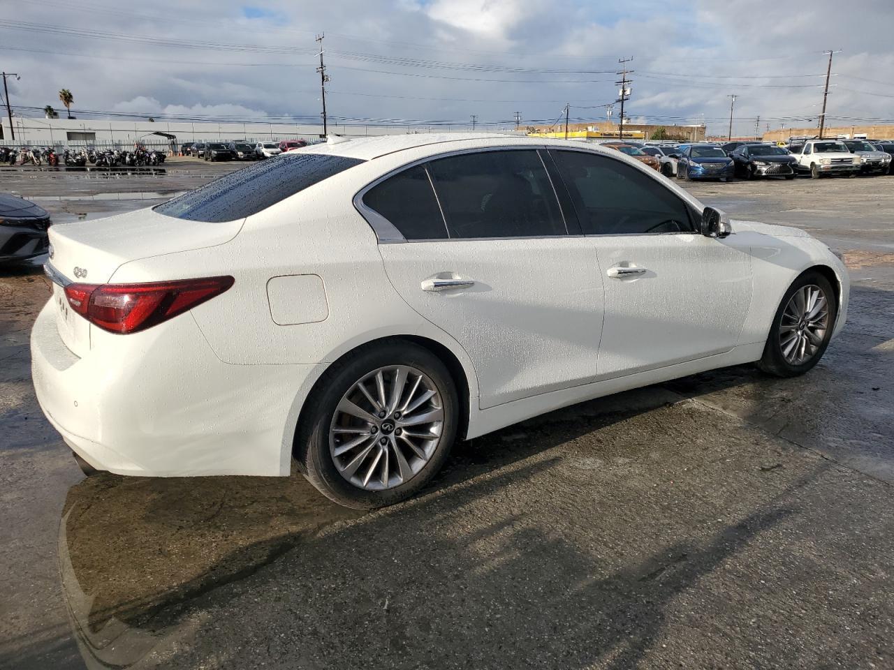 2021 Infiniti Q50 Luxe