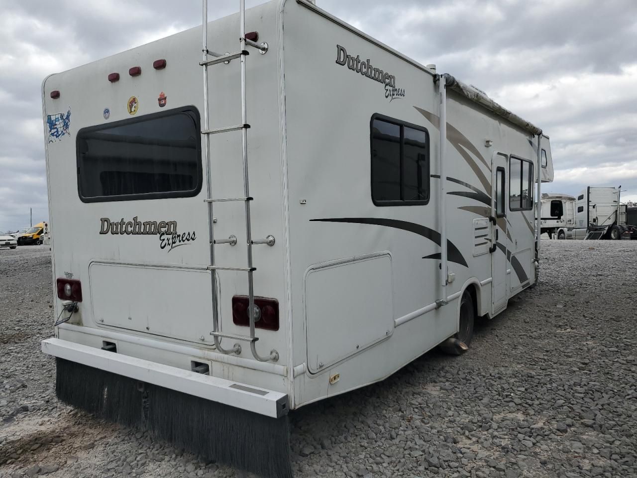 2008 Ford Econoline E350 Super Duty Cutaway Van