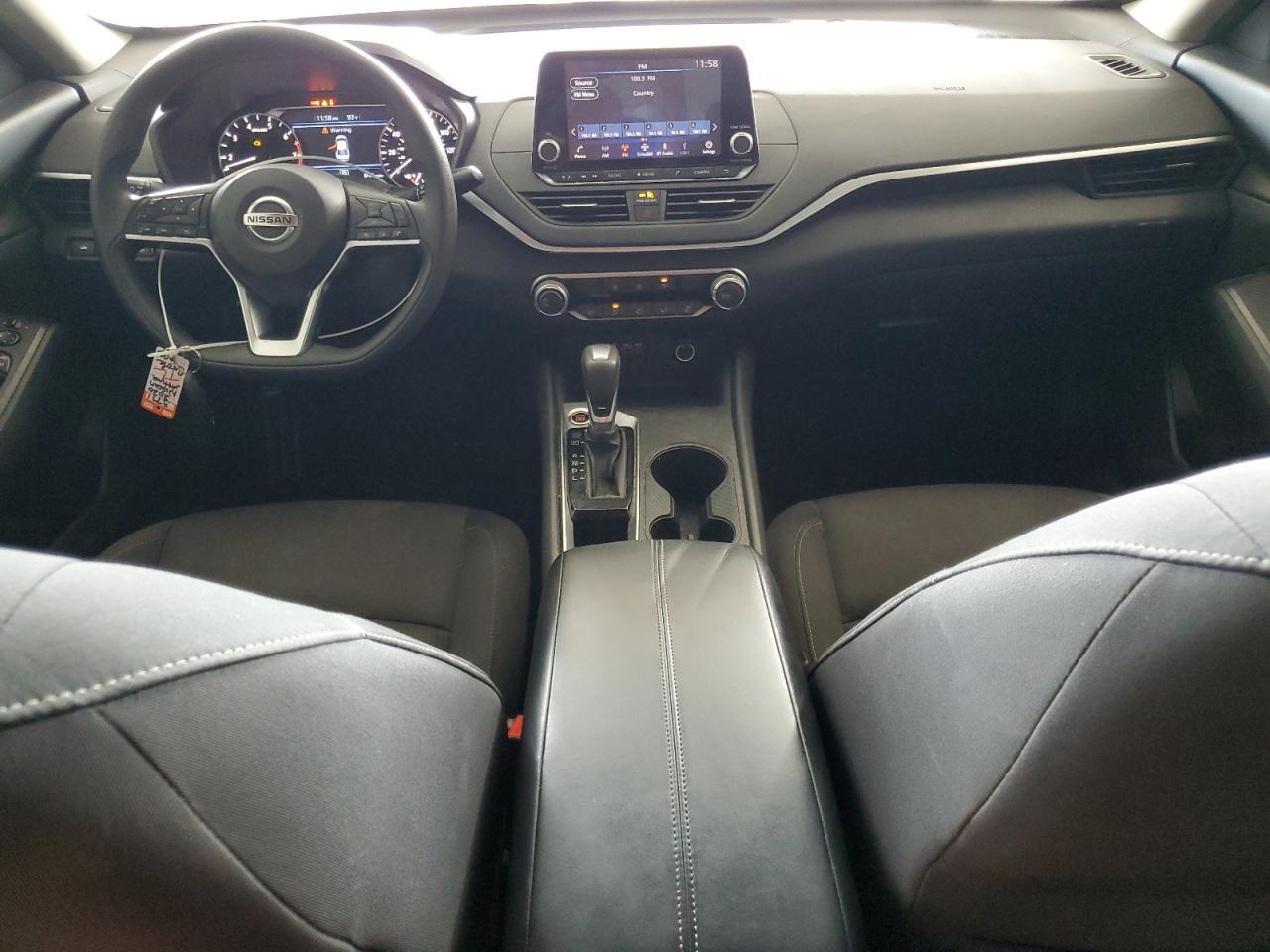 2020 Nissan Altima s