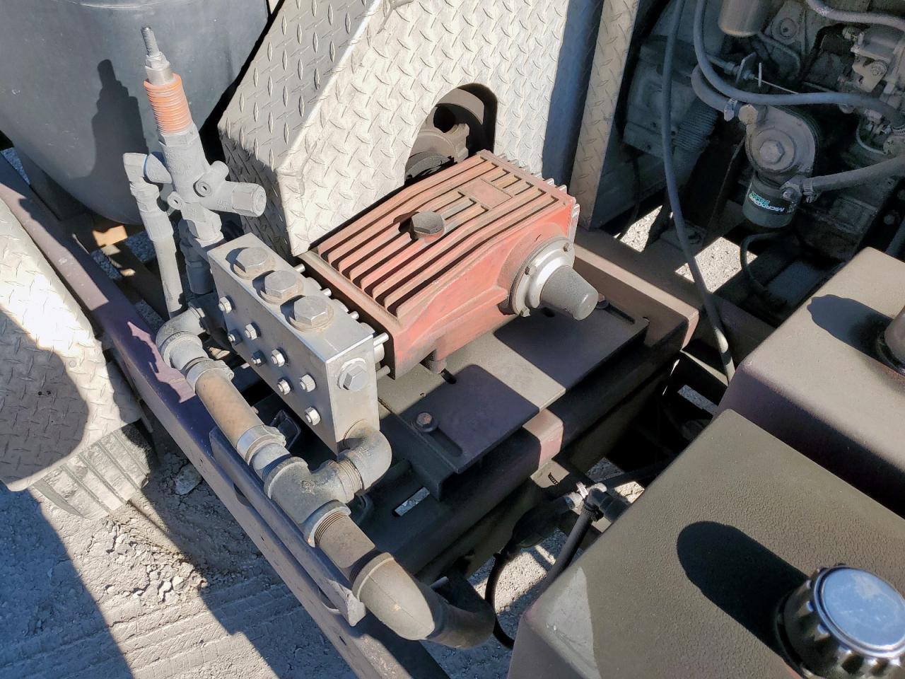 2000 Pipe Trailer