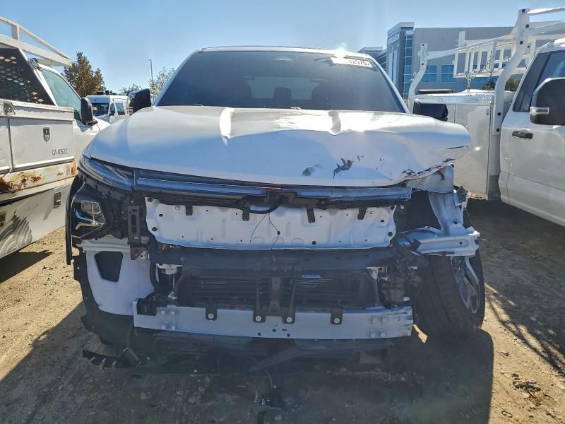 2024 Chevrolet Silverado rst