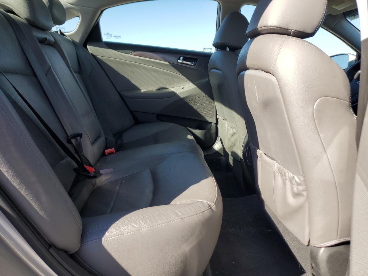 2013 Hyundai Sonata Hybrid