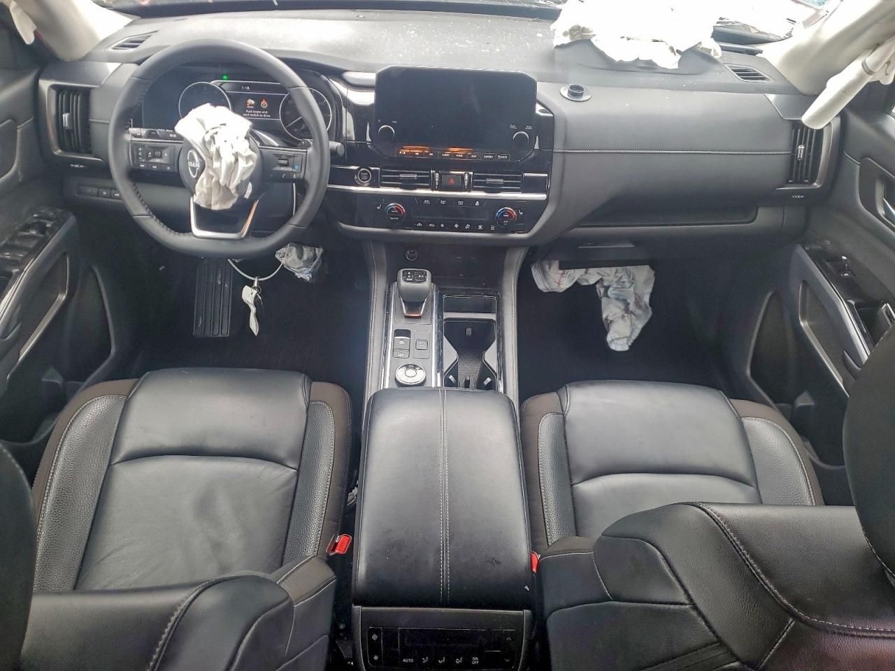 2023 Nissan Pathfinder sl