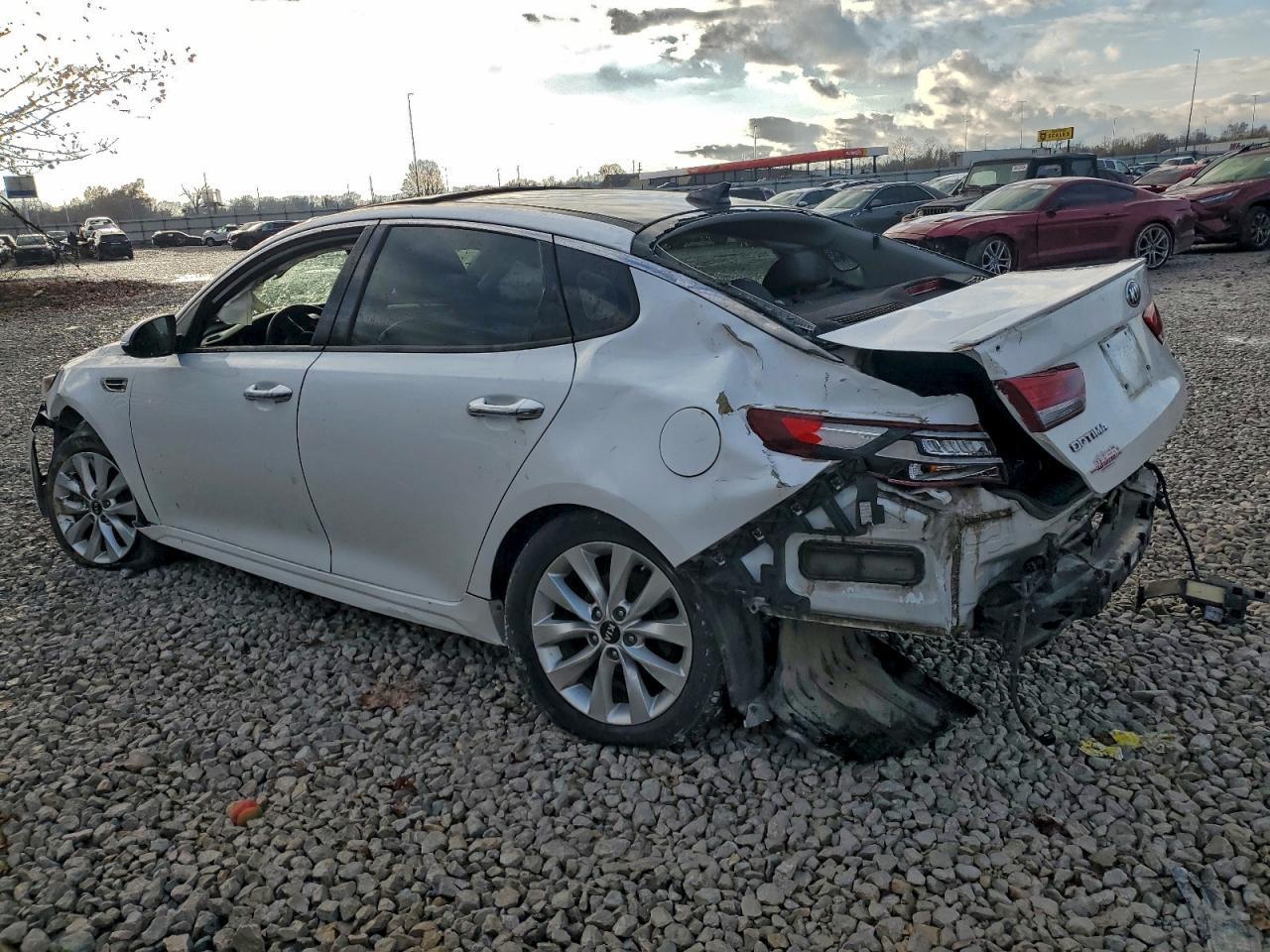 2018 KIA Optima lx