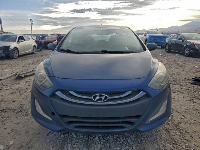 2014 Hyundai Elantra gt Base