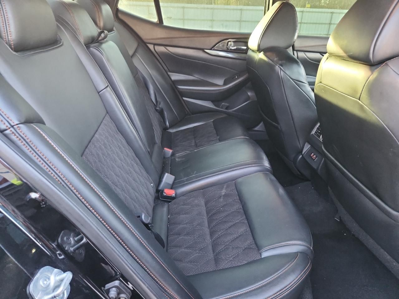 2019 Nissan Maxima s