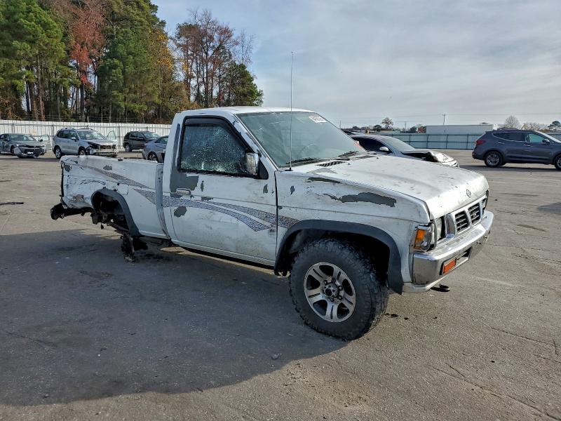 1997 Nissan Truck XE
