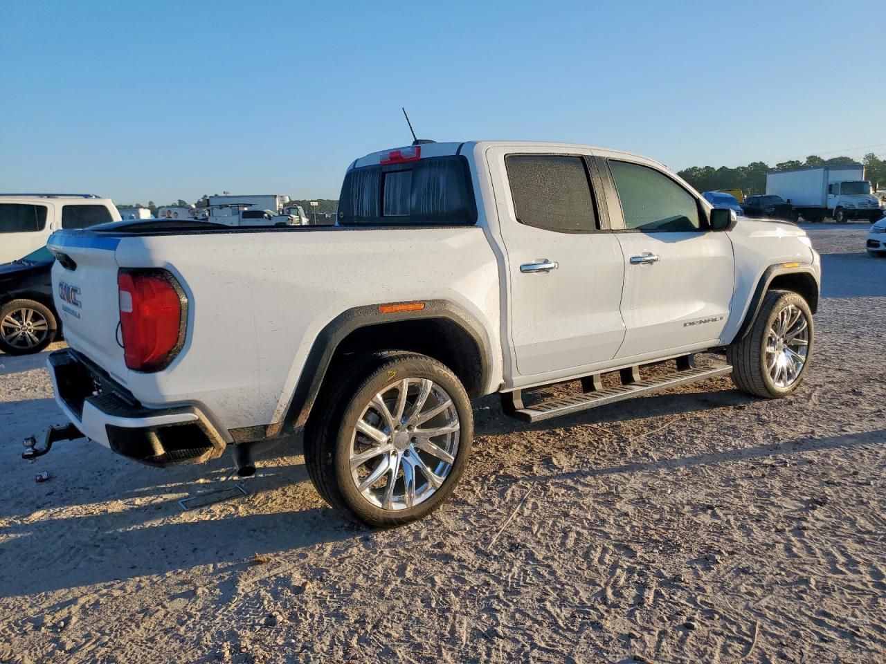 2025 GMC Canyon Denali